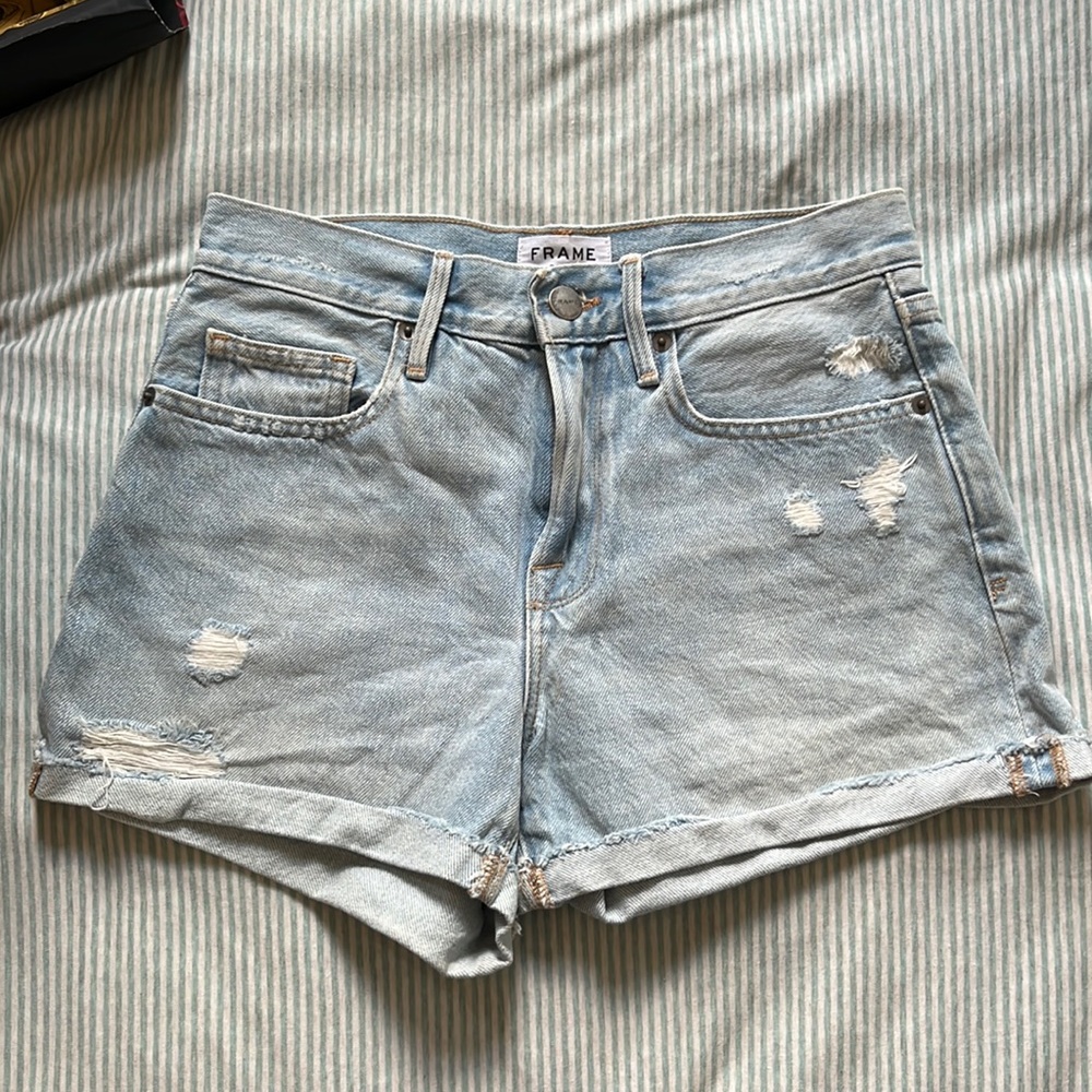 Frame size 26, high rise, LE brigette short, denim shorts